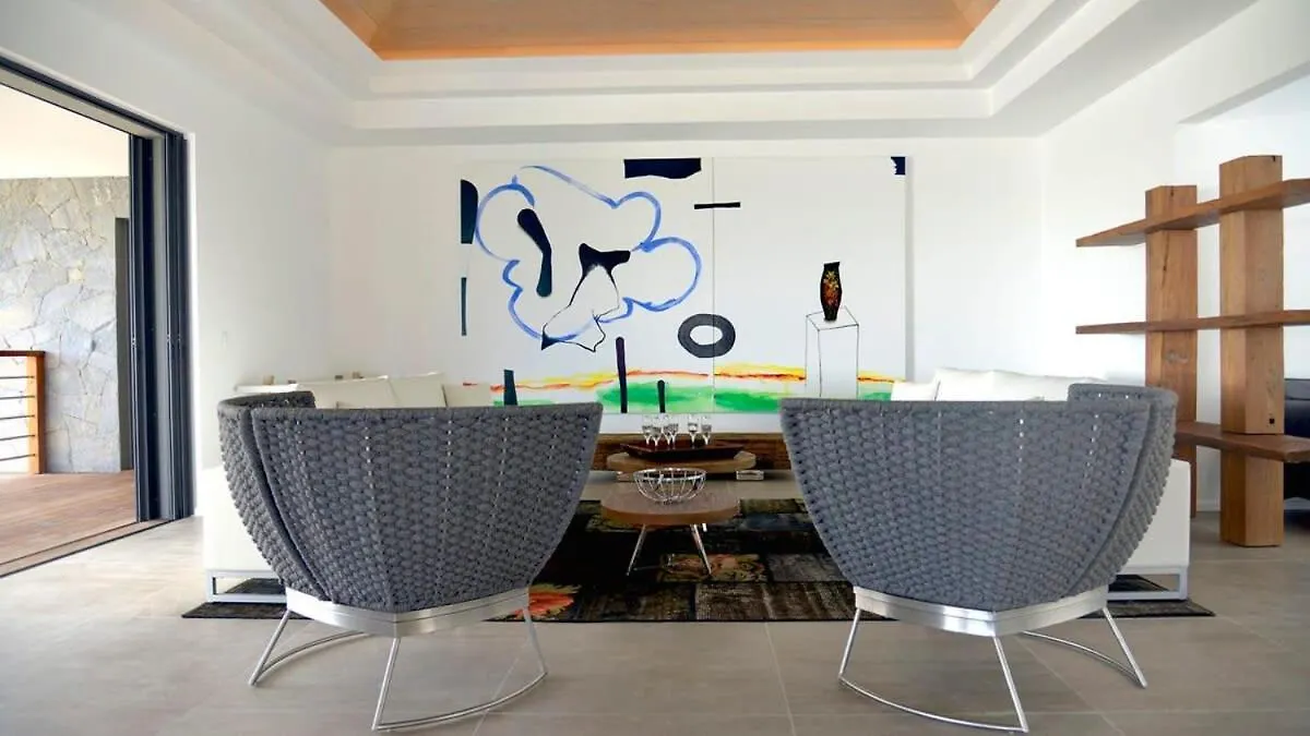 Cotton Clouds Villa Near Γουσταβία